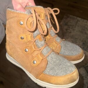 Tan and Gray Lace-Up Boots Sorels
